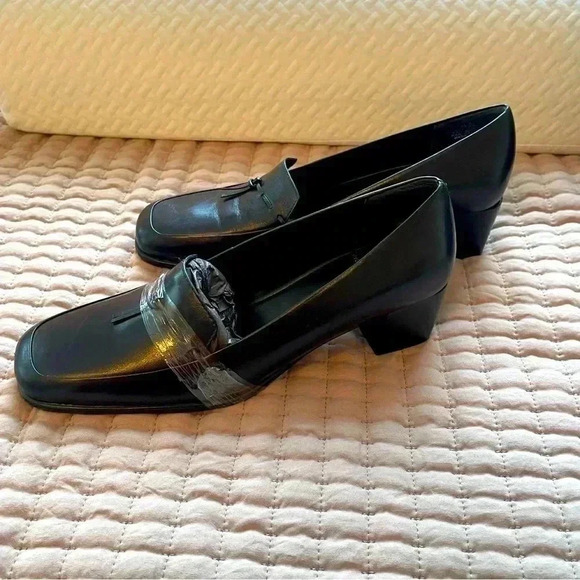 EASY Spirit Samurai slipons size 8B (medium) NWOB - Picture 2 of 5